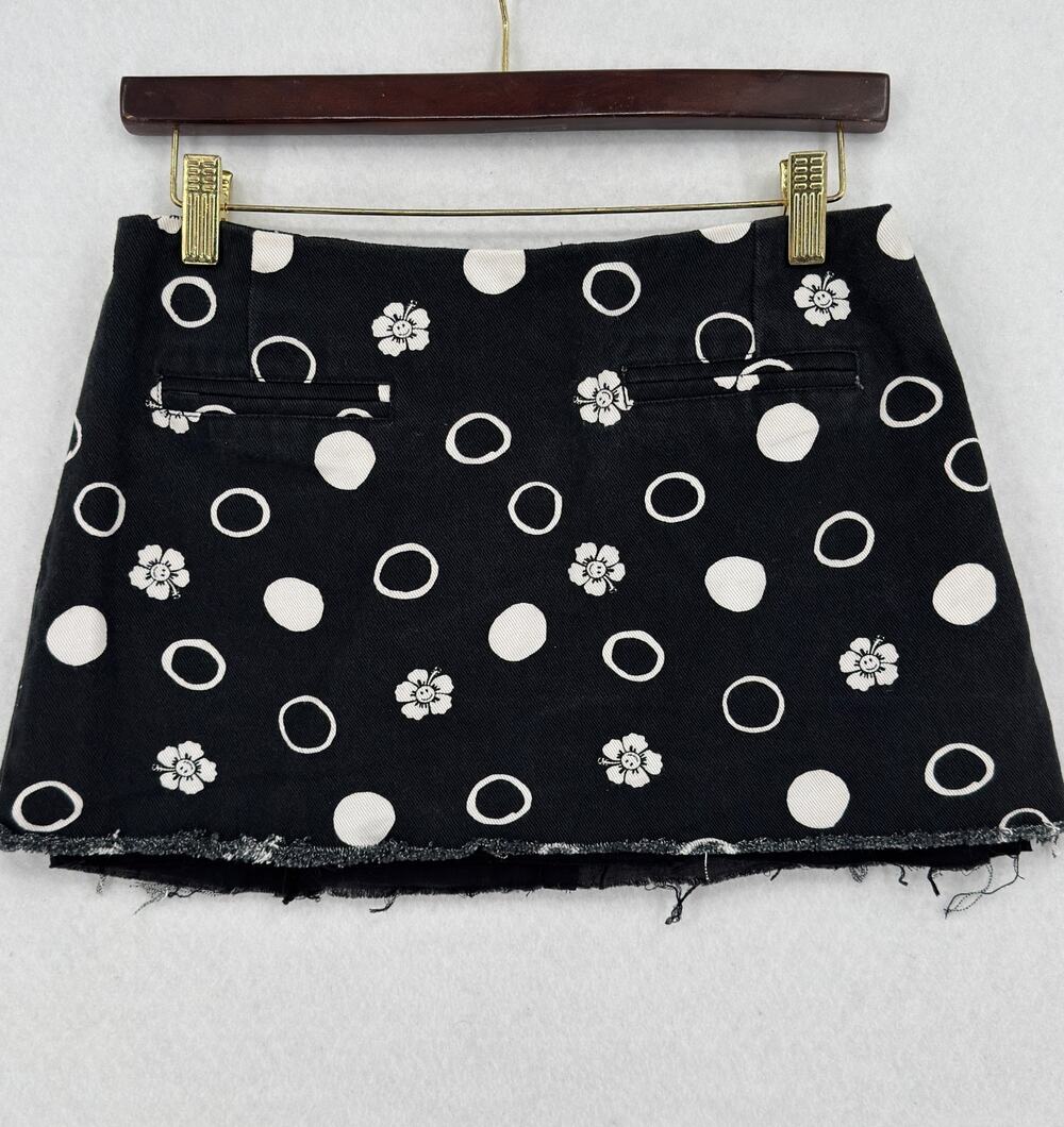Emma Mulholland on Holiday Black White Dots Floral Cotton Mini Skirt Sz M